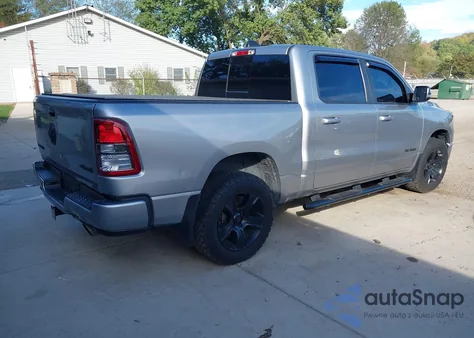 2022 Ram 1500 Big Horn 4X4 5'7 Box z USA, uszkodzony, nr VIN 1C6SRFFT2NN319436